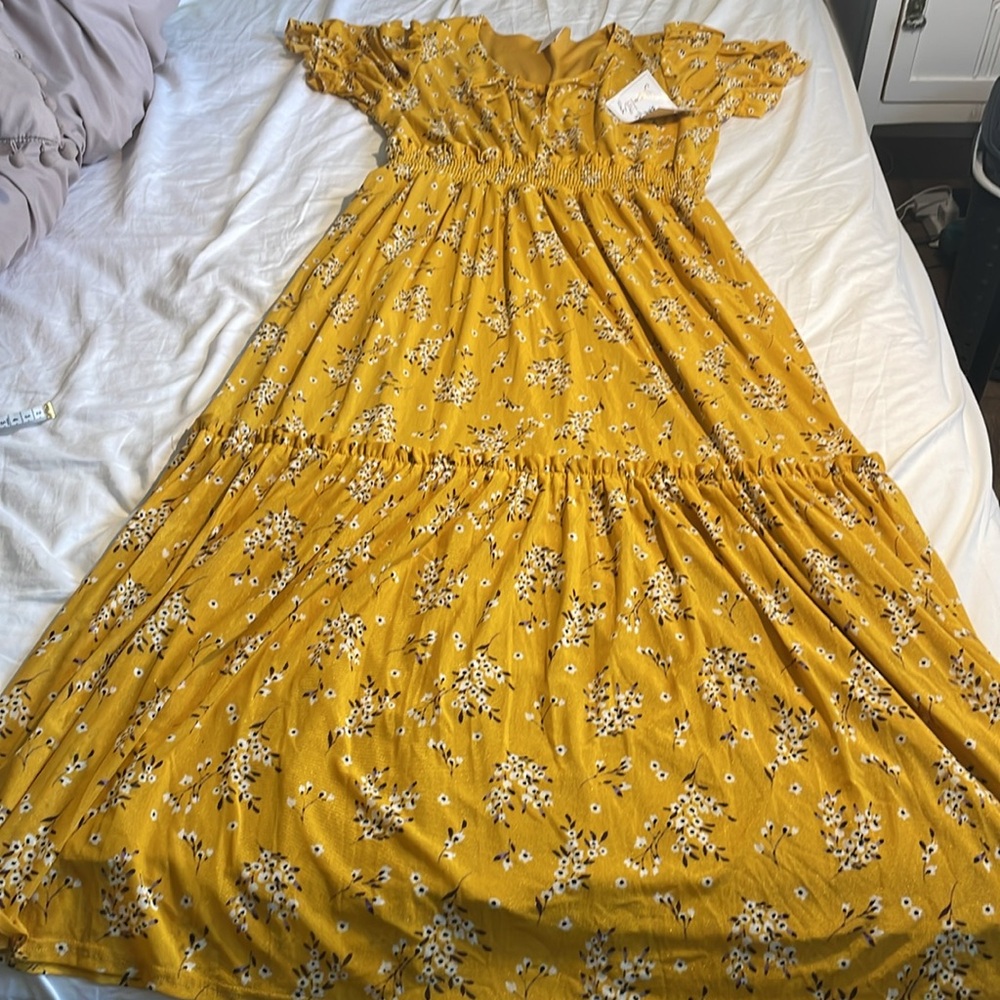SirenLily yellow, floral dress. Tie at bust, modest puff sleeves, bottom ruffle. - Picture 9 of 11